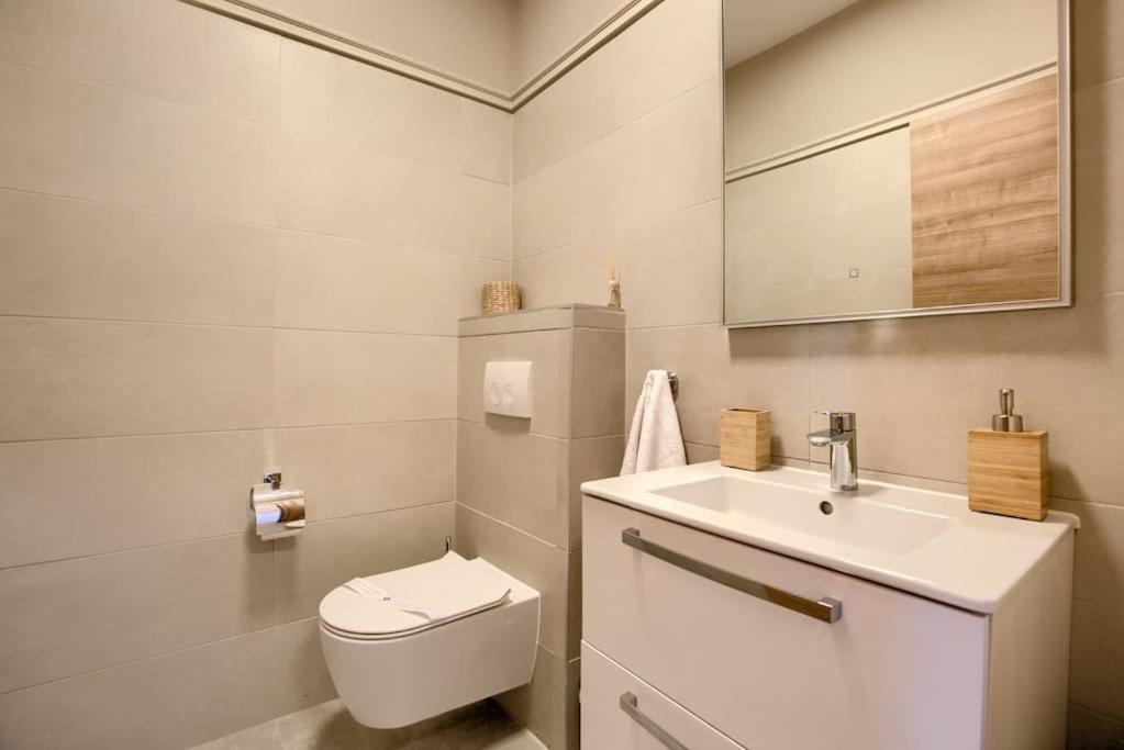 Apartment Sunrise Fuer 6 Personen In Pula-Stinjan 외부 사진